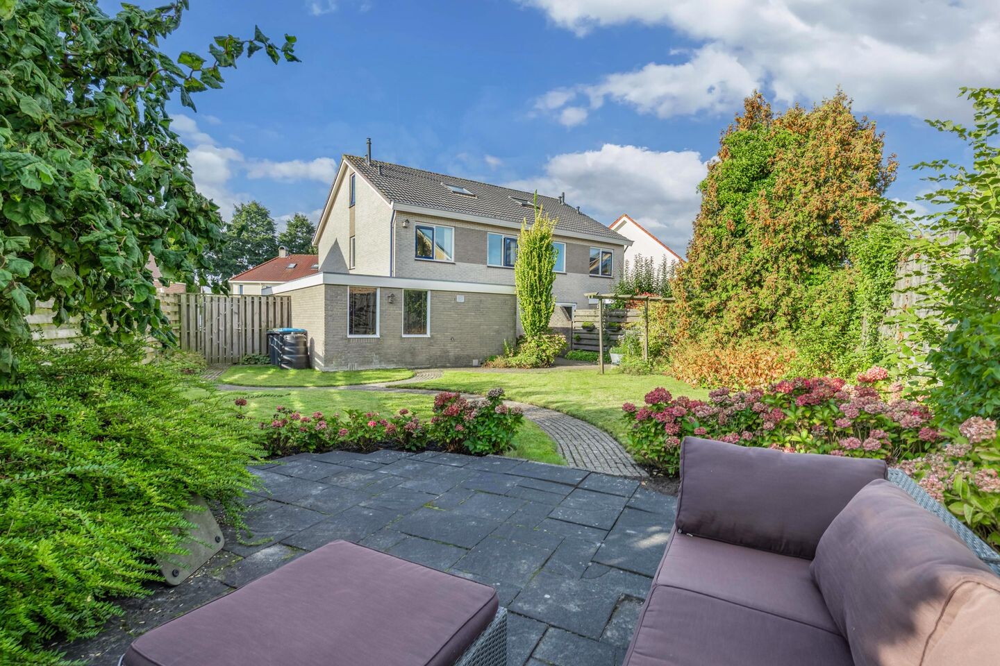 Twee-onder-één-kap te koop: Korenmolen 5A, Drachten