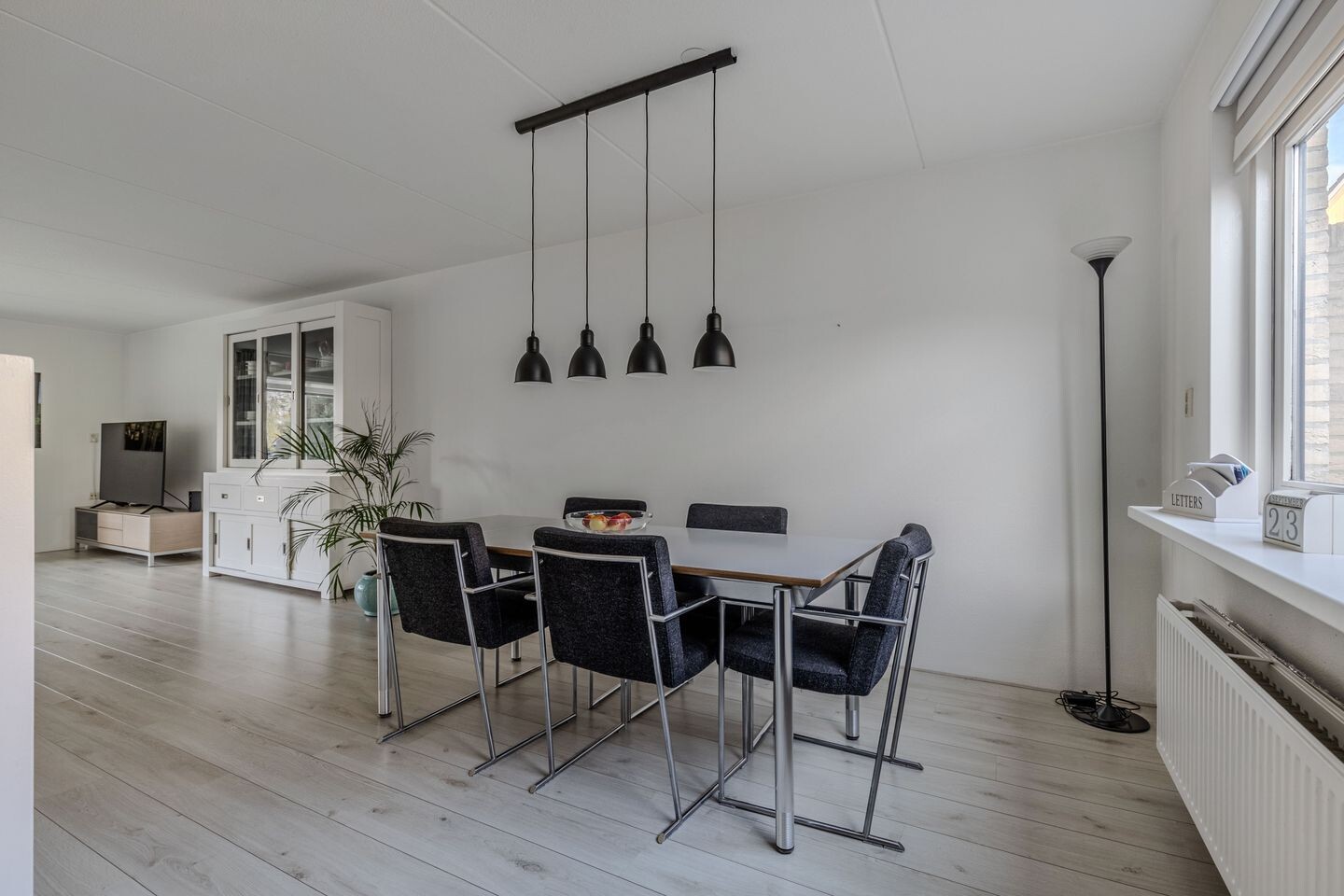 Twee-onder-één-kap te koop: Korenmolen 5A, Drachten