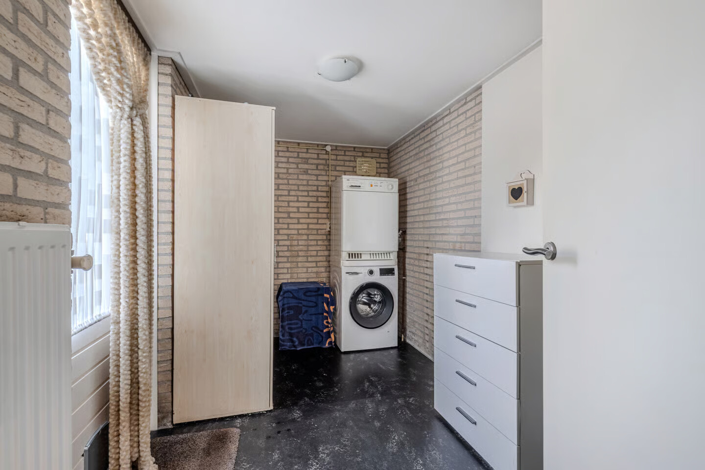 Twee-onder-één-kap te koop: Korenmolen 5A, Drachten