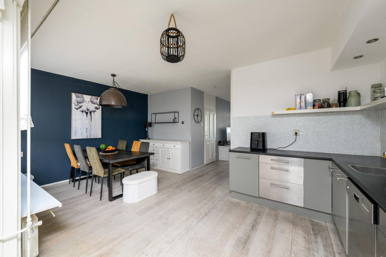 Tussenwoning te koop: Hunze 226, Drachten