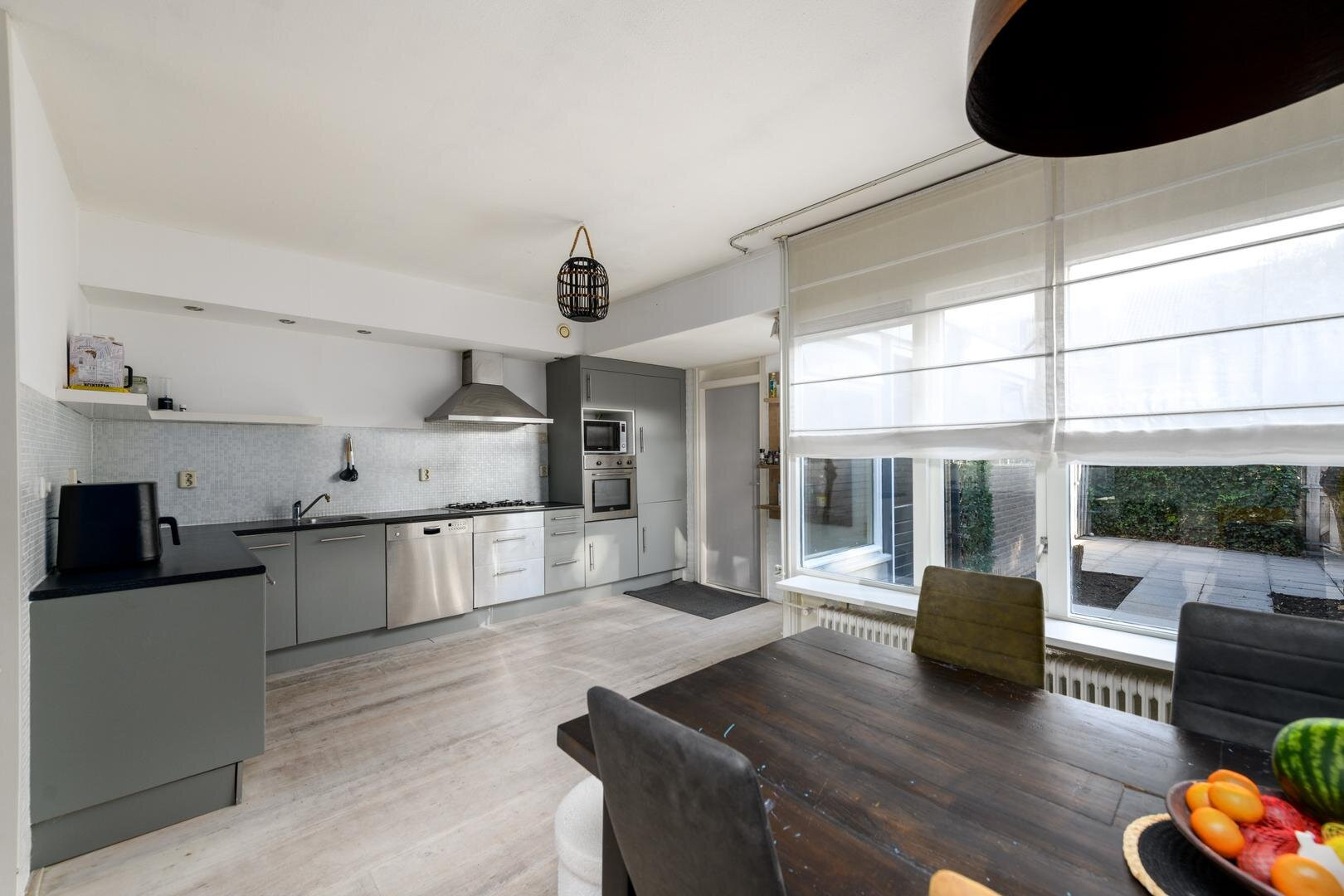 Tussenwoning te koop: Hunze 226, Drachten