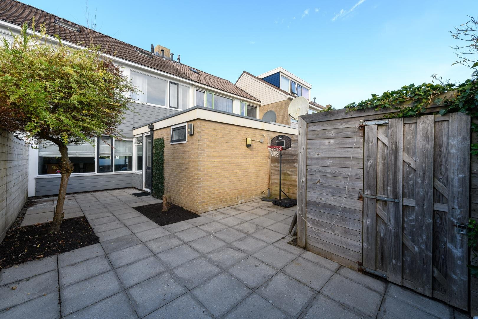 Tussenwoning te koop: Hunze 226, Drachten