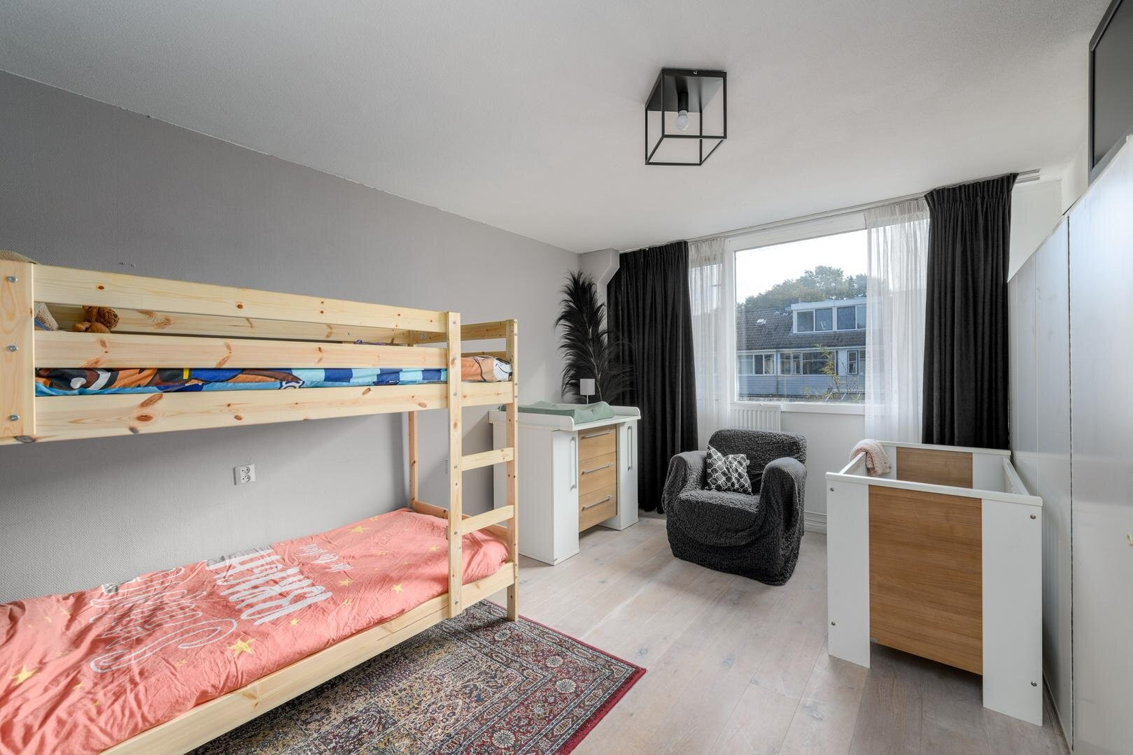 Tussenwoning te koop: Hunze 226, Drachten
