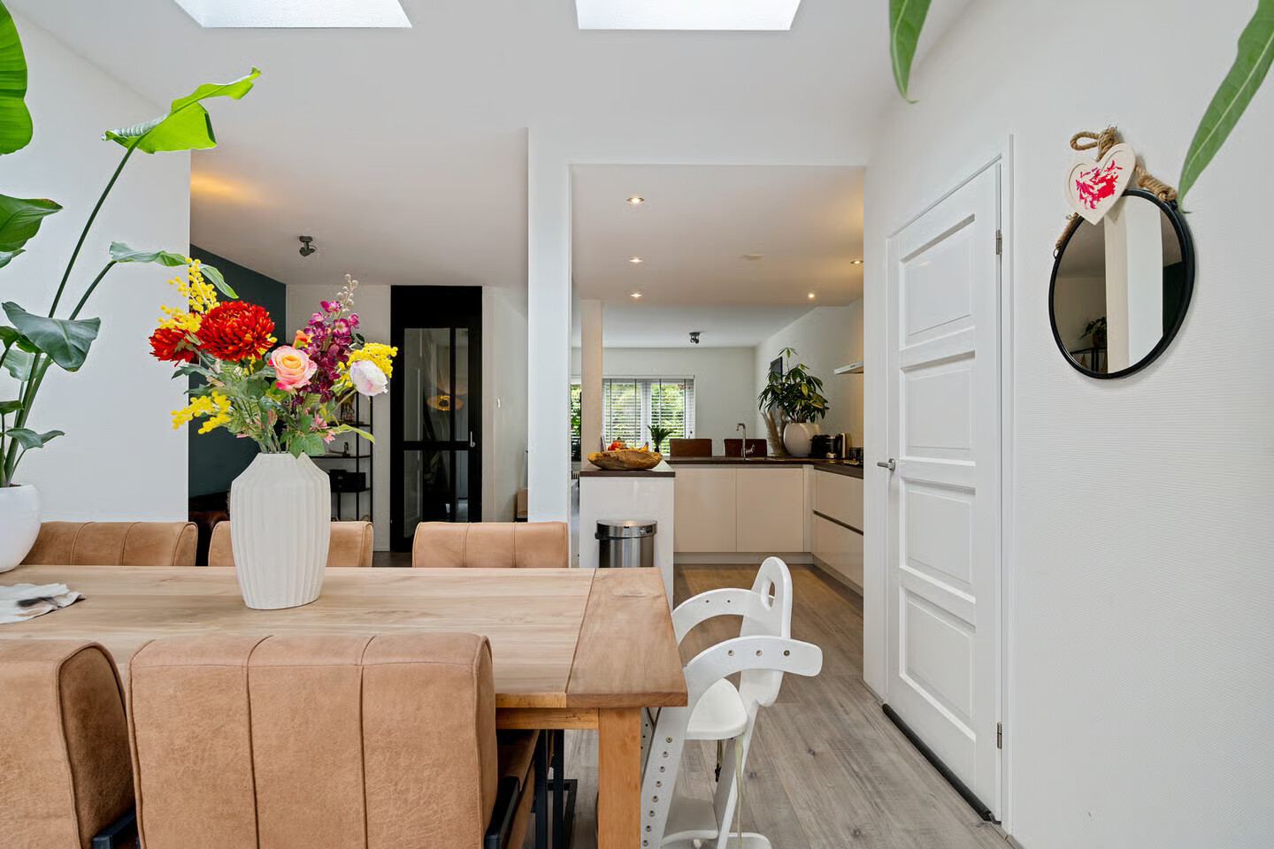 Tussenwoning te koop: Dollard 158, Drachten
