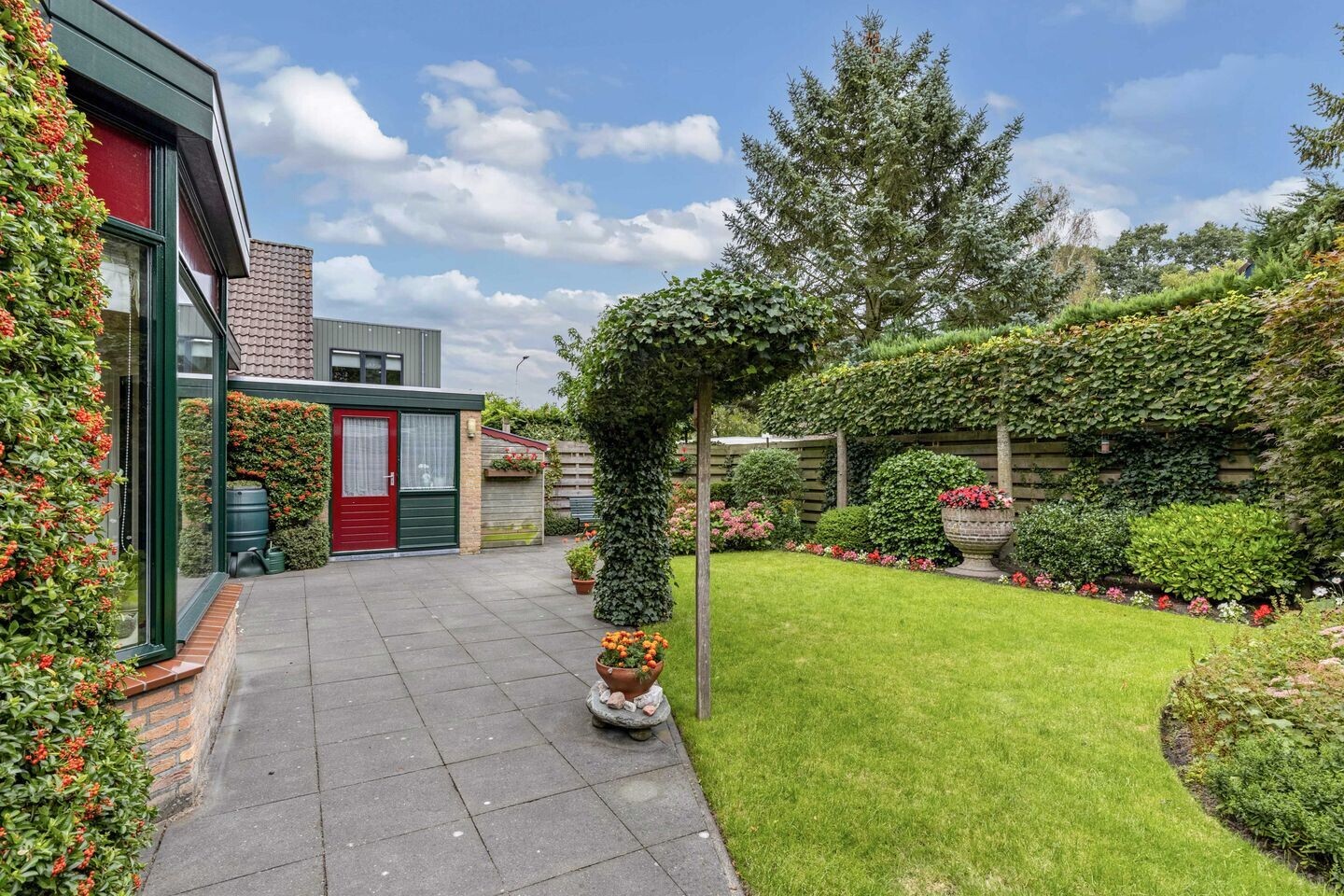 Twee-onder-één-kap te koop: Wimerts 7, Drachten