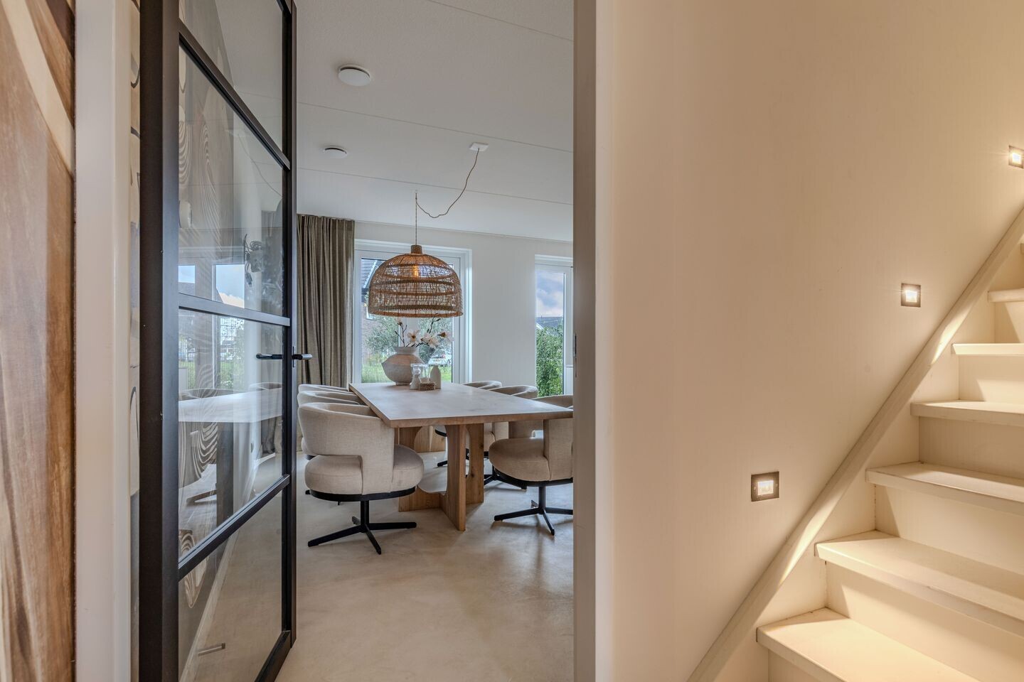 Tussenwoning te koop: Rinze Wibbelinkstraat 15, Drachten