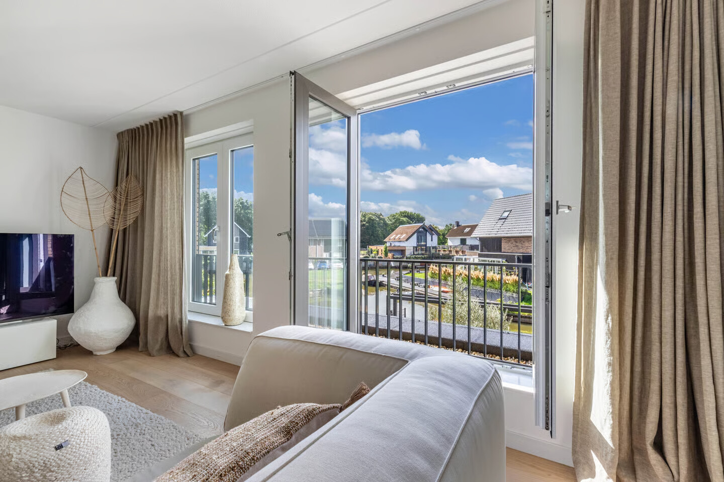 Tussenwoning te koop: Rinze Wibbelinkstraat 15, Drachten