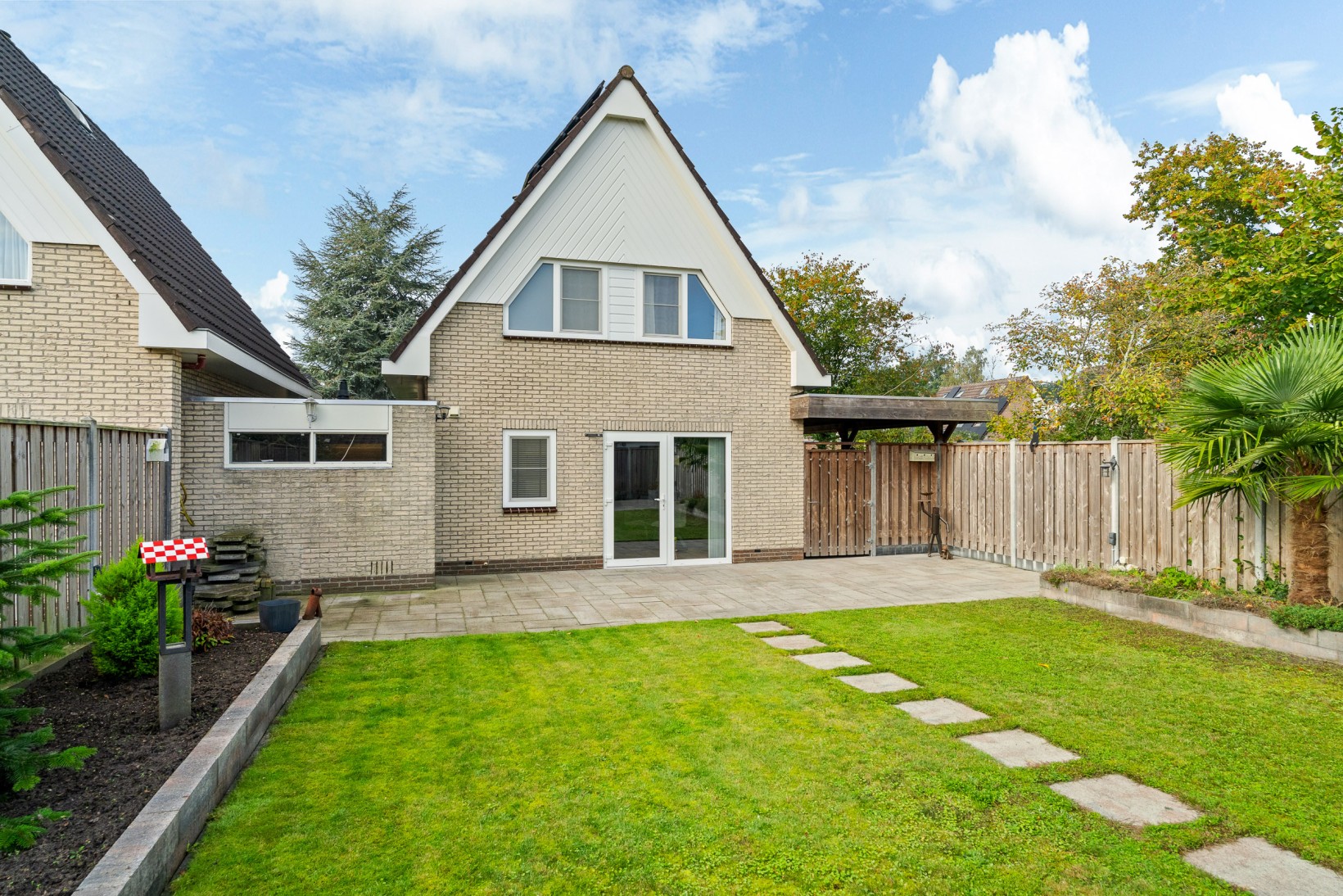 Hoekwoning te koop: Stal 235, Drachten