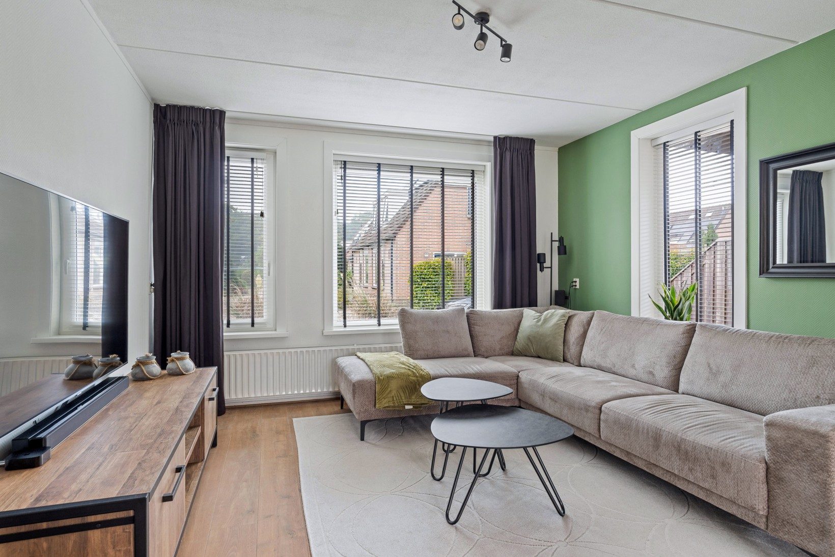 Hoekwoning te koop: Stal 235, Drachten