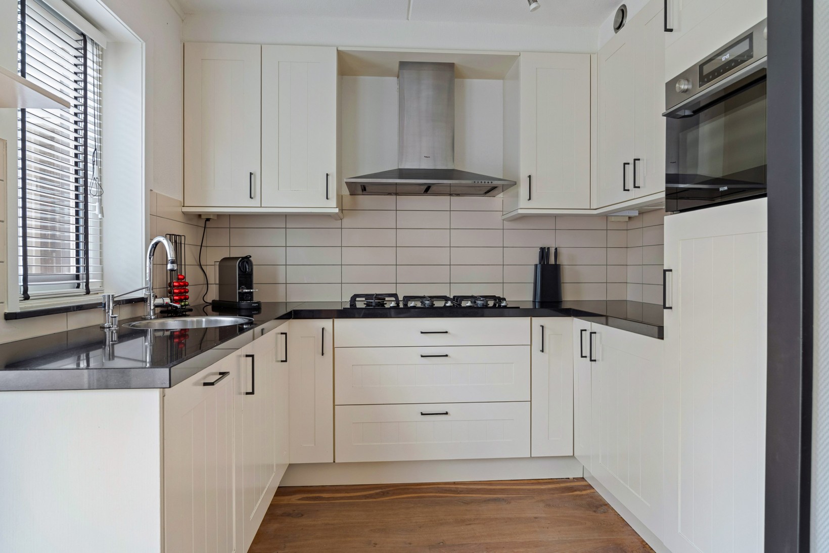 Hoekwoning te koop: Stal 235, Drachten