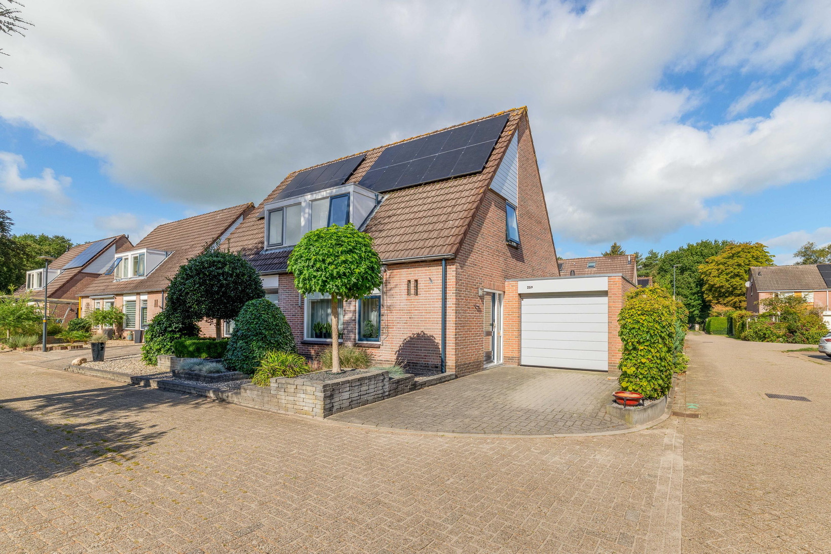 Hoekwoning te koop: Stal 259, Drachten