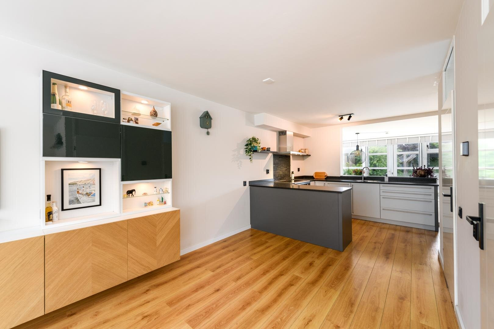 Tussenwoning te koop: Dorsvloer 174, Drachten