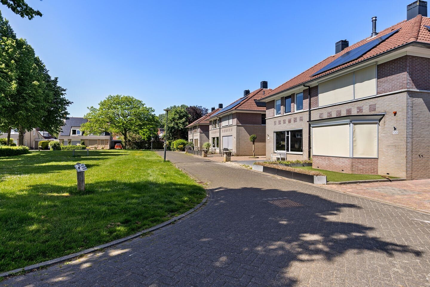 Tussenwoning te koop: Hanebalken 132, Drachten