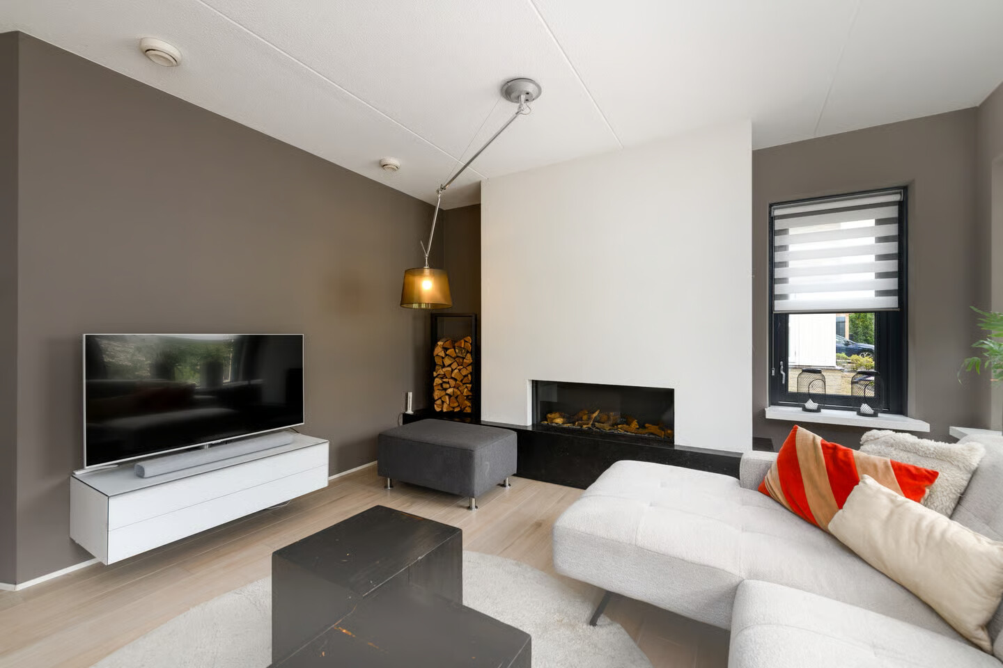 Tussenwoning te koop: Waterlelie 83, Drachten