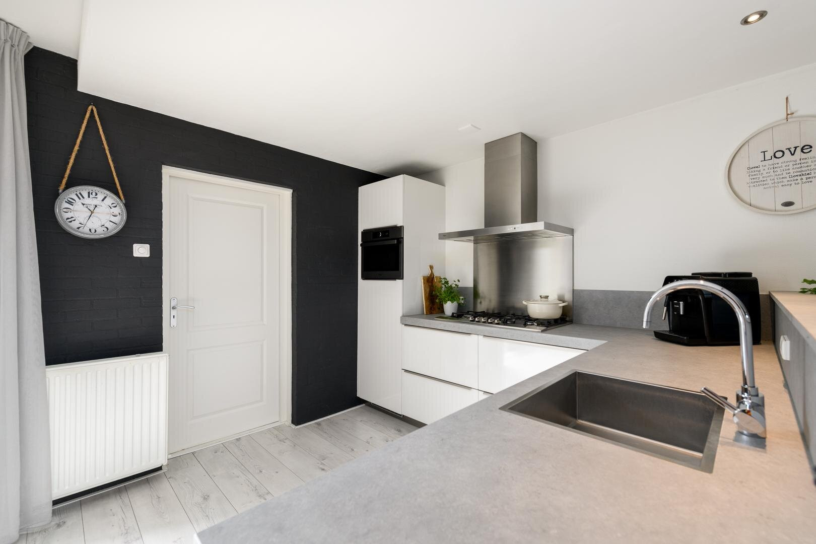 Tussenwoning te koop: De Nova Cura 67, Drachten