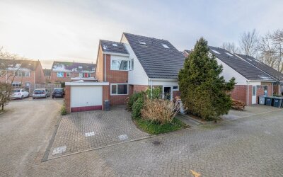 De Twee Geb. 28