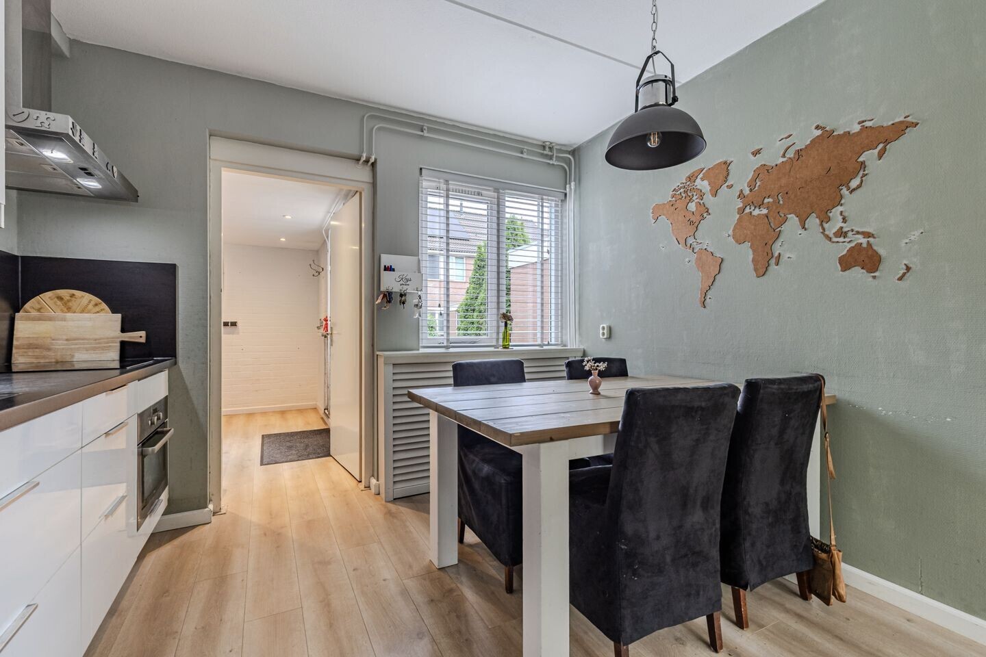 Tussenwoning te koop: De Twee Gebroeders 86, Drachten