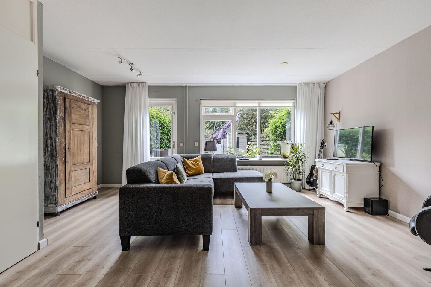 Tussenwoning te koop: De Twee Gebroeders 86, Drachten