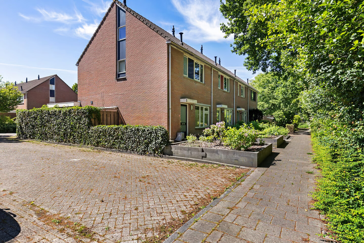 Tussenwoning te koop: De Twee Gebroeders 110, Drachten