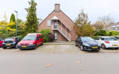 De Twee Geb. 317