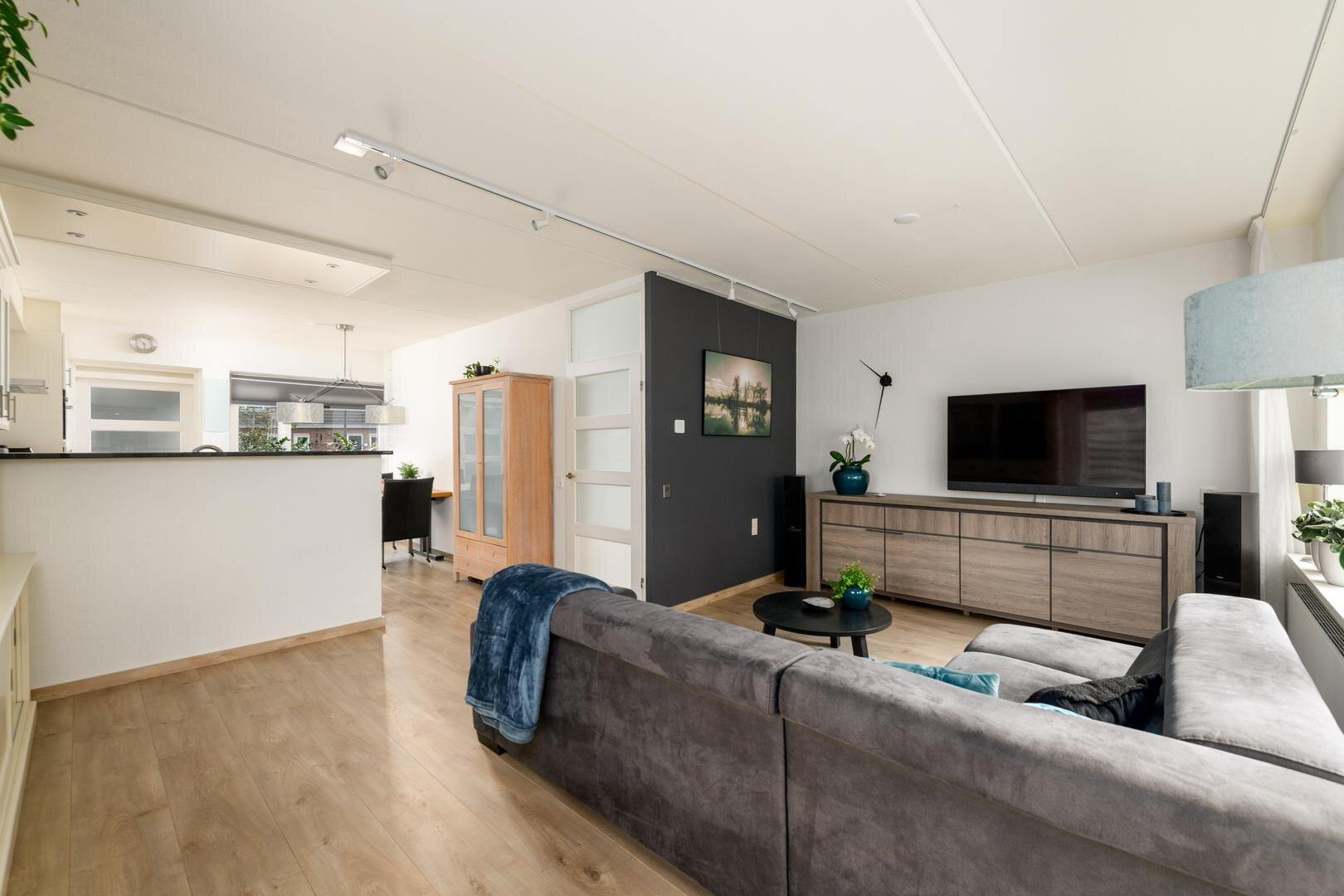 Tussenwoning te koop: De Excelsior 65, Drachten
