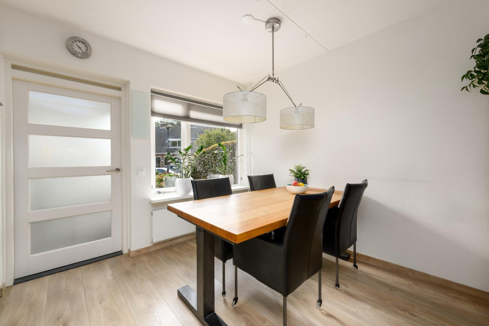 Tussenwoning te koop: De Excelsior 65, Drachten