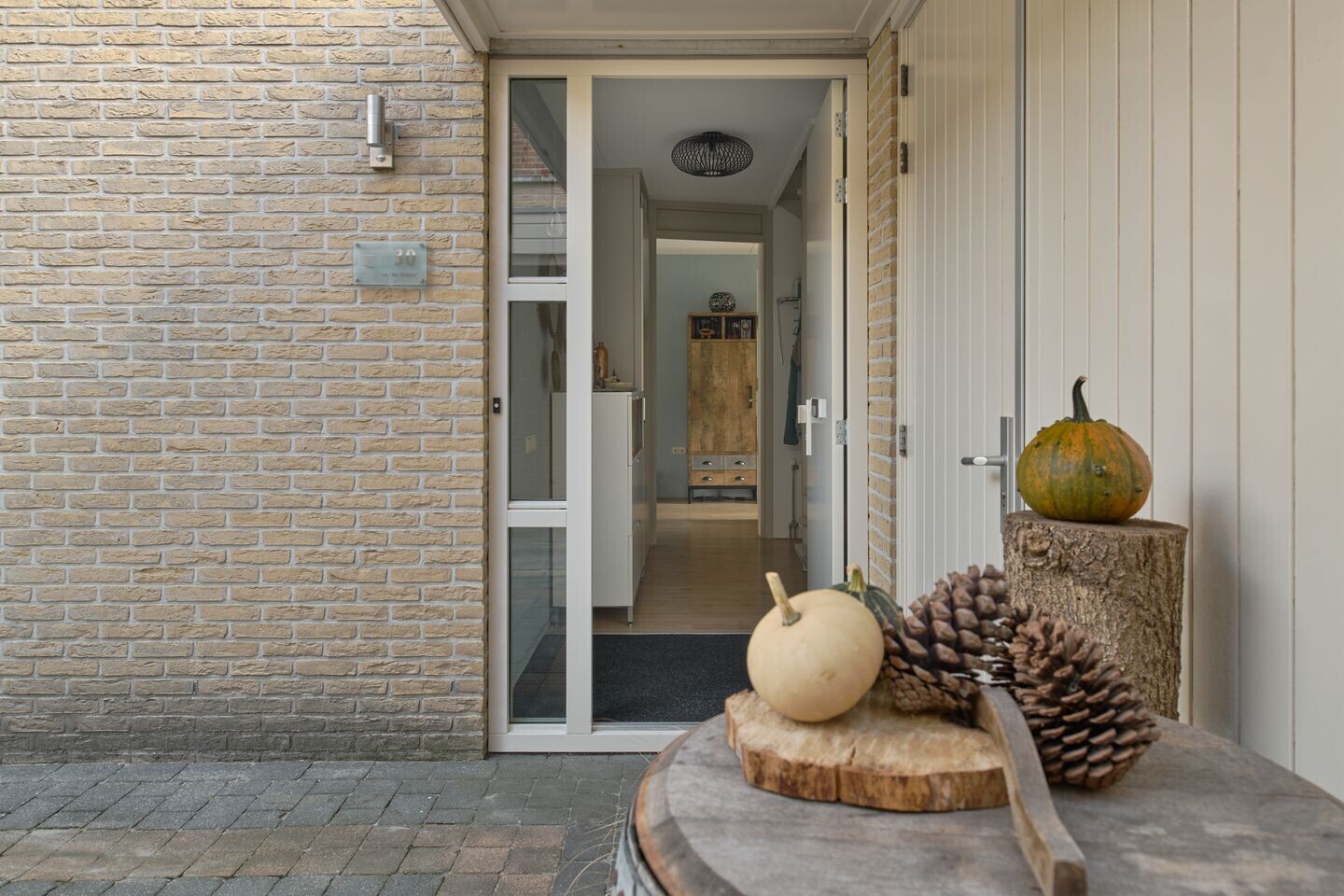 Twee-onder-één-kap te koop: Saffier 30, Drachten