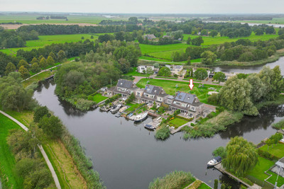Broekfinne 169