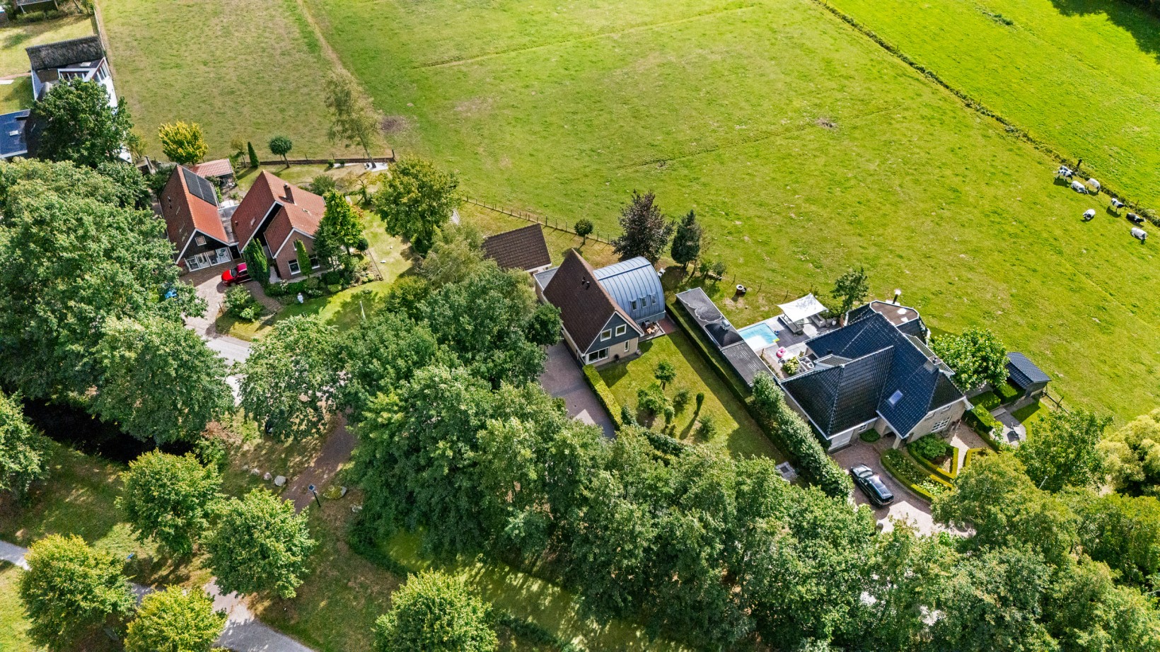 Vrijstaande woning te koop: Hoptunen 15, De Wilgen