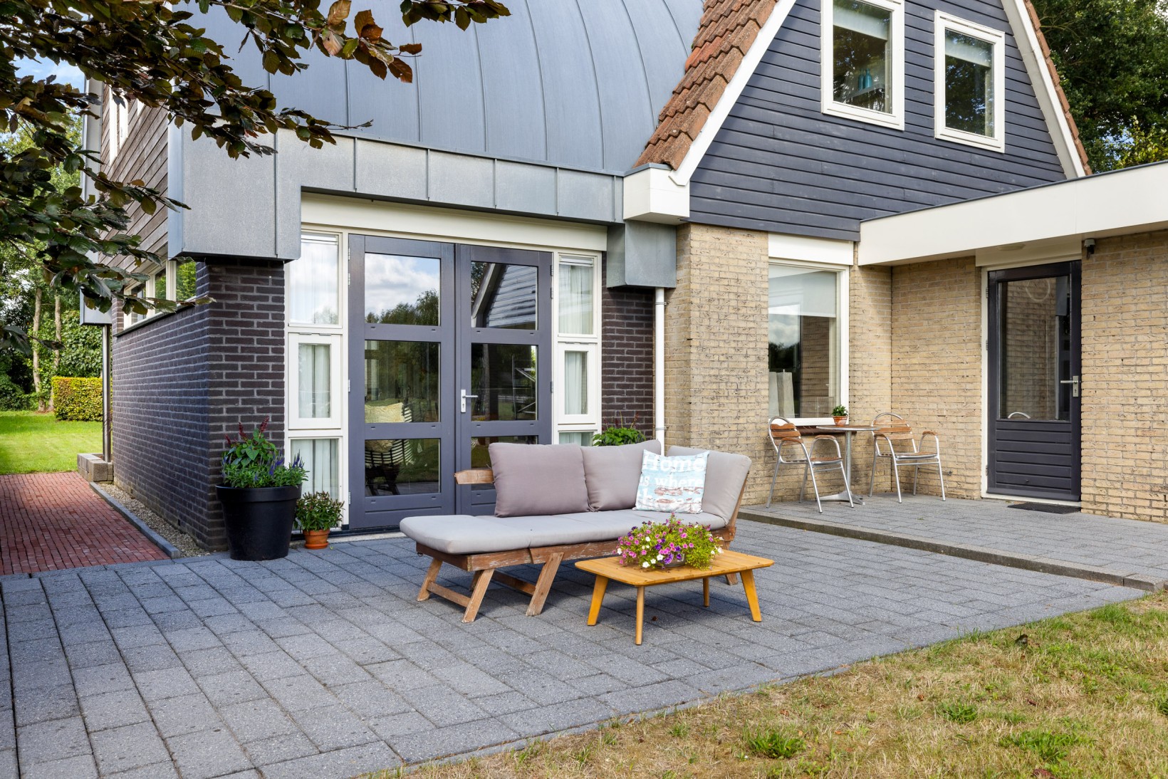 Vrijstaande woning te koop: Hoptunen 15, De Wilgen
