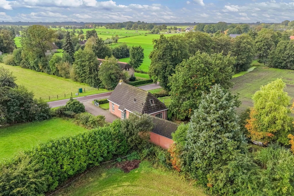 Vrijstaande woning te koop: It West 52, Oudega