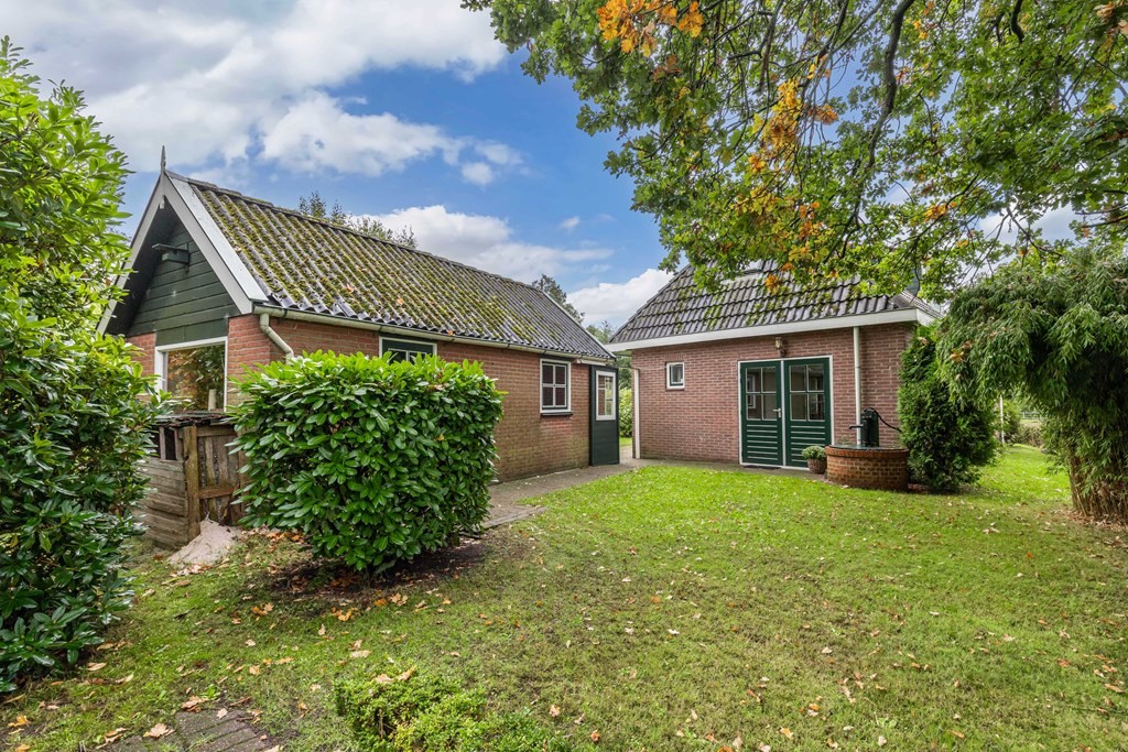 Vrijstaande woning te koop: It West 52, Oudega