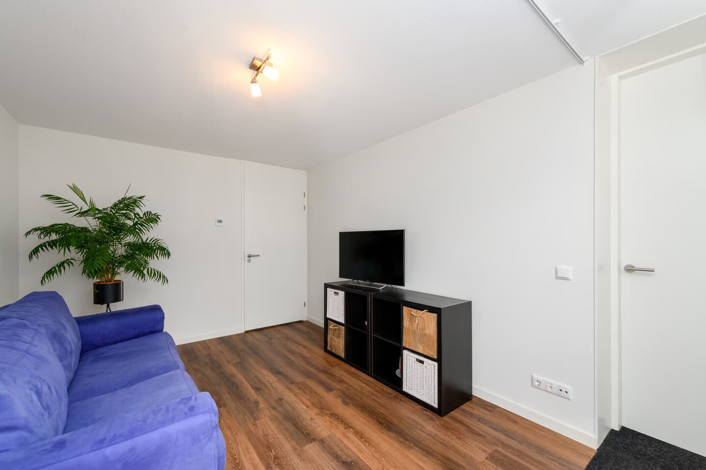 Woning te koop: Kommisjewei 93, Opeinde