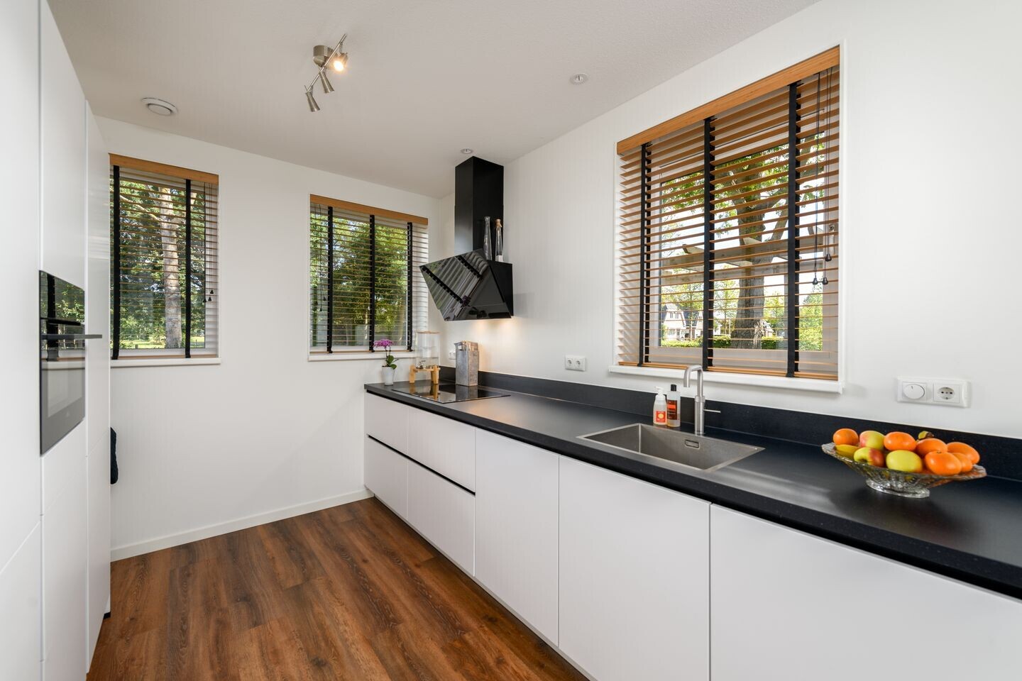 Woning te koop: Kommisjewei 93, Opeinde