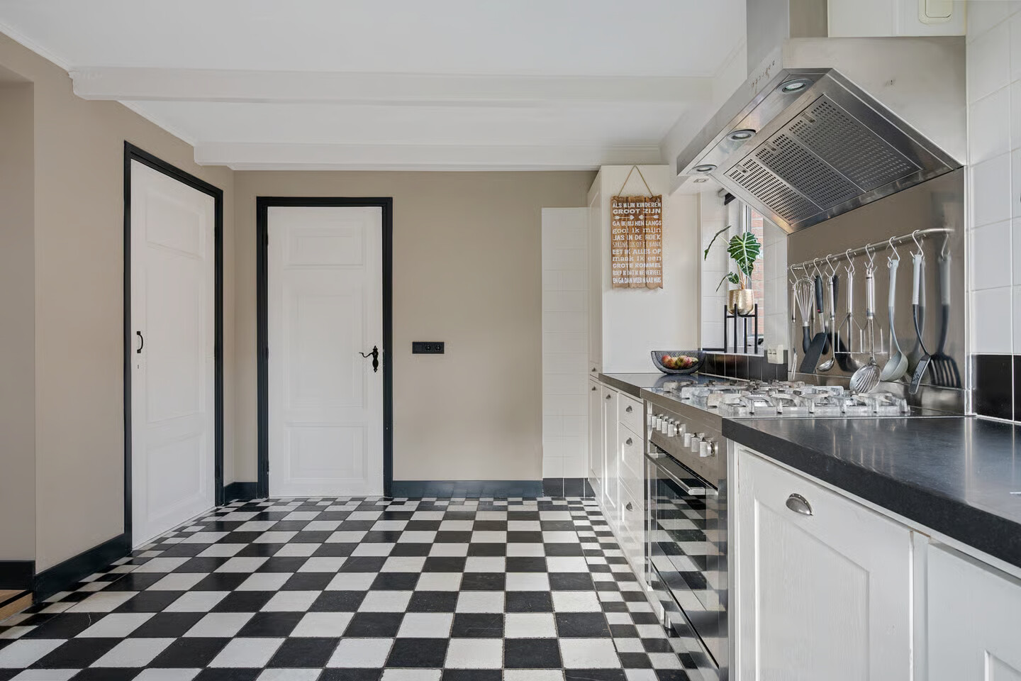 Vrijstaande woning te koop: Kommisjewei 106, Opeinde