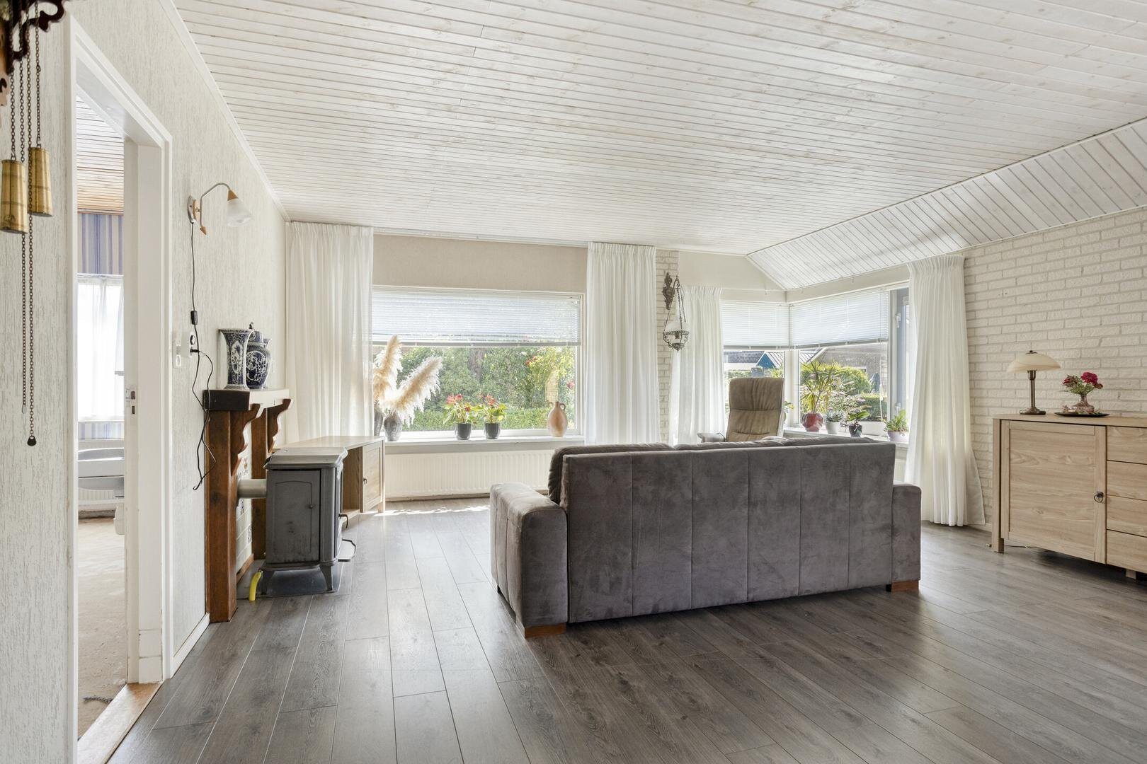 Vrijstaande woning te koop: Healwei 11, Opeinde
