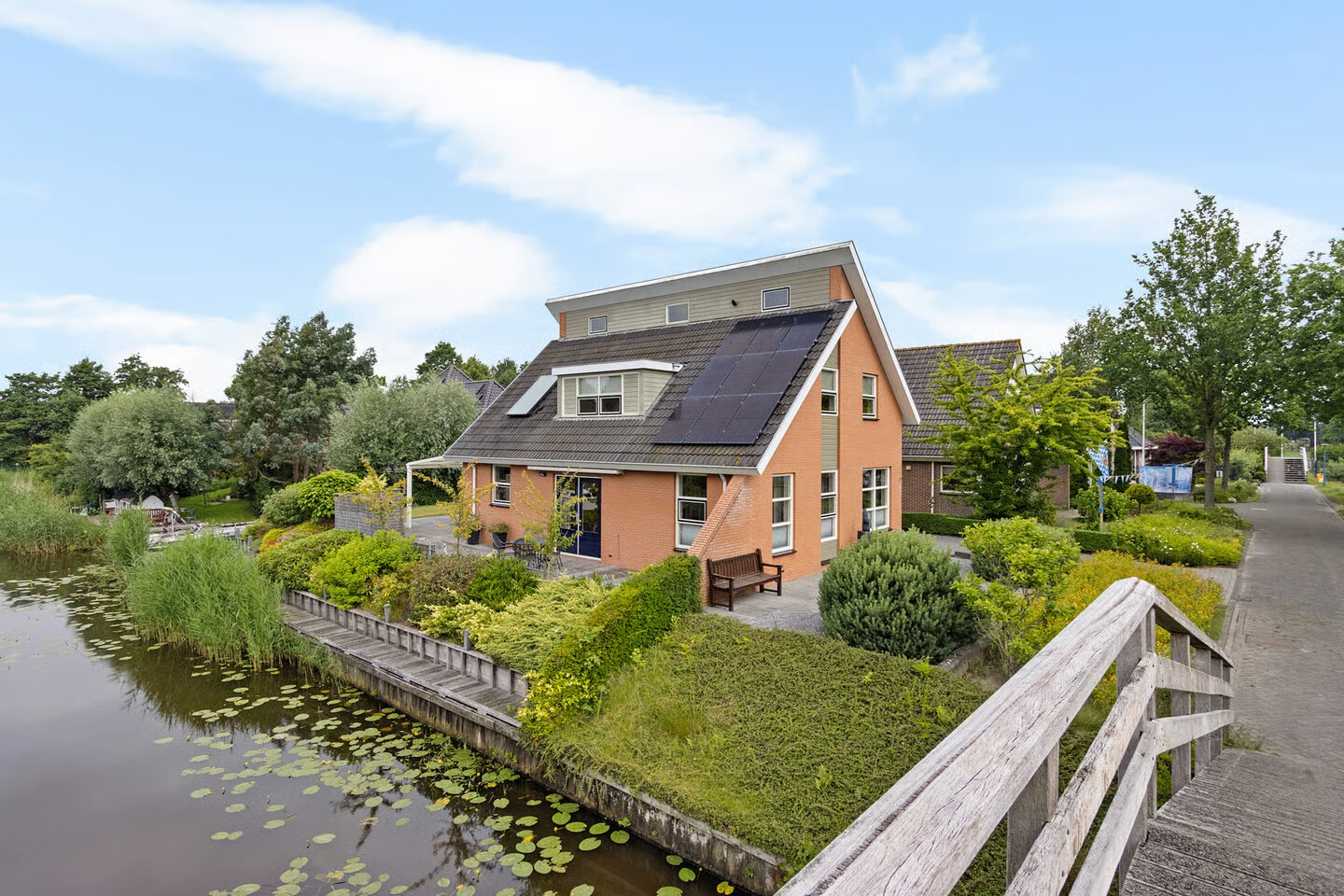 Vrijstaande woning te koop: Teije Blauwsingel 27, Opeinde