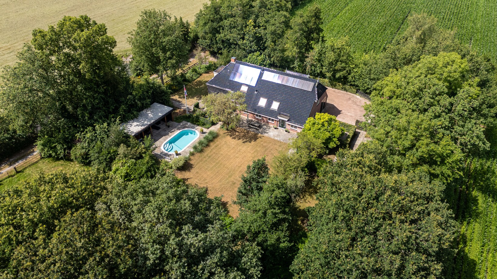 Vrijstaande woning te koop: Durk Ljibbeswei 5, De Tike