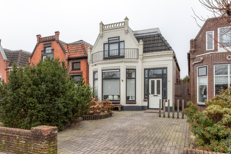 Twee-onder-één-kap te koop: Ds. Visscherwei 35, Houtigehage