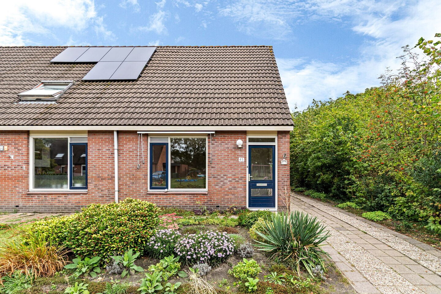 Hoekwoning te koop: Russchenreed 45, Wijnjewoude