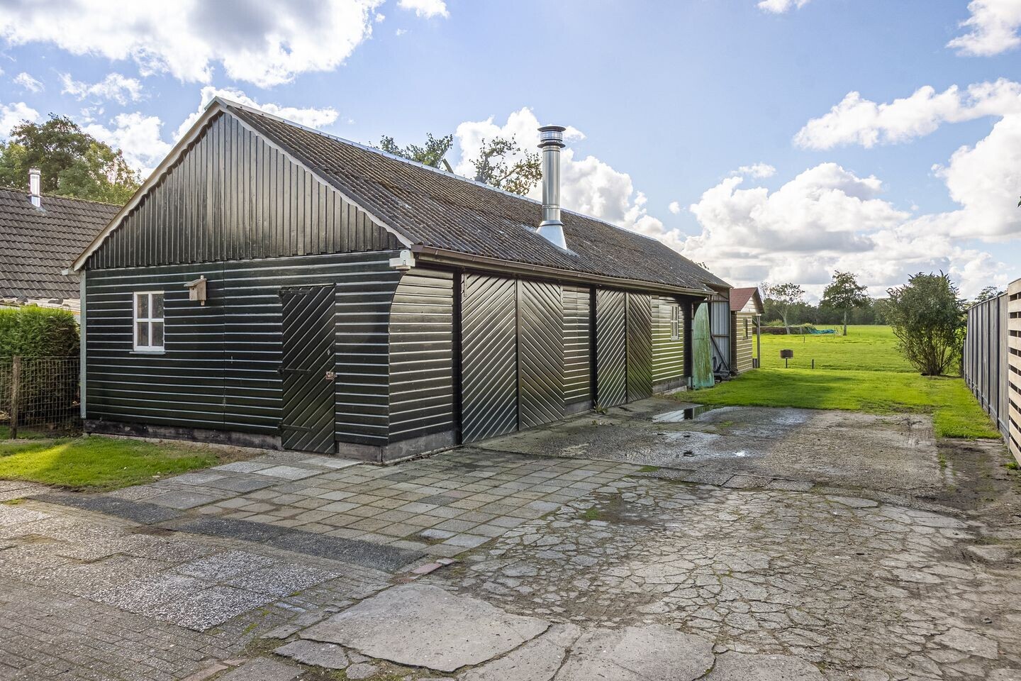 Vrijstaande woning te koop: Verbindingsweg 2, Ureterp