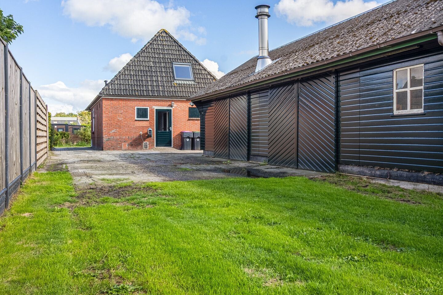 Vrijstaande woning te koop: Verbindingsweg 2, Ureterp
