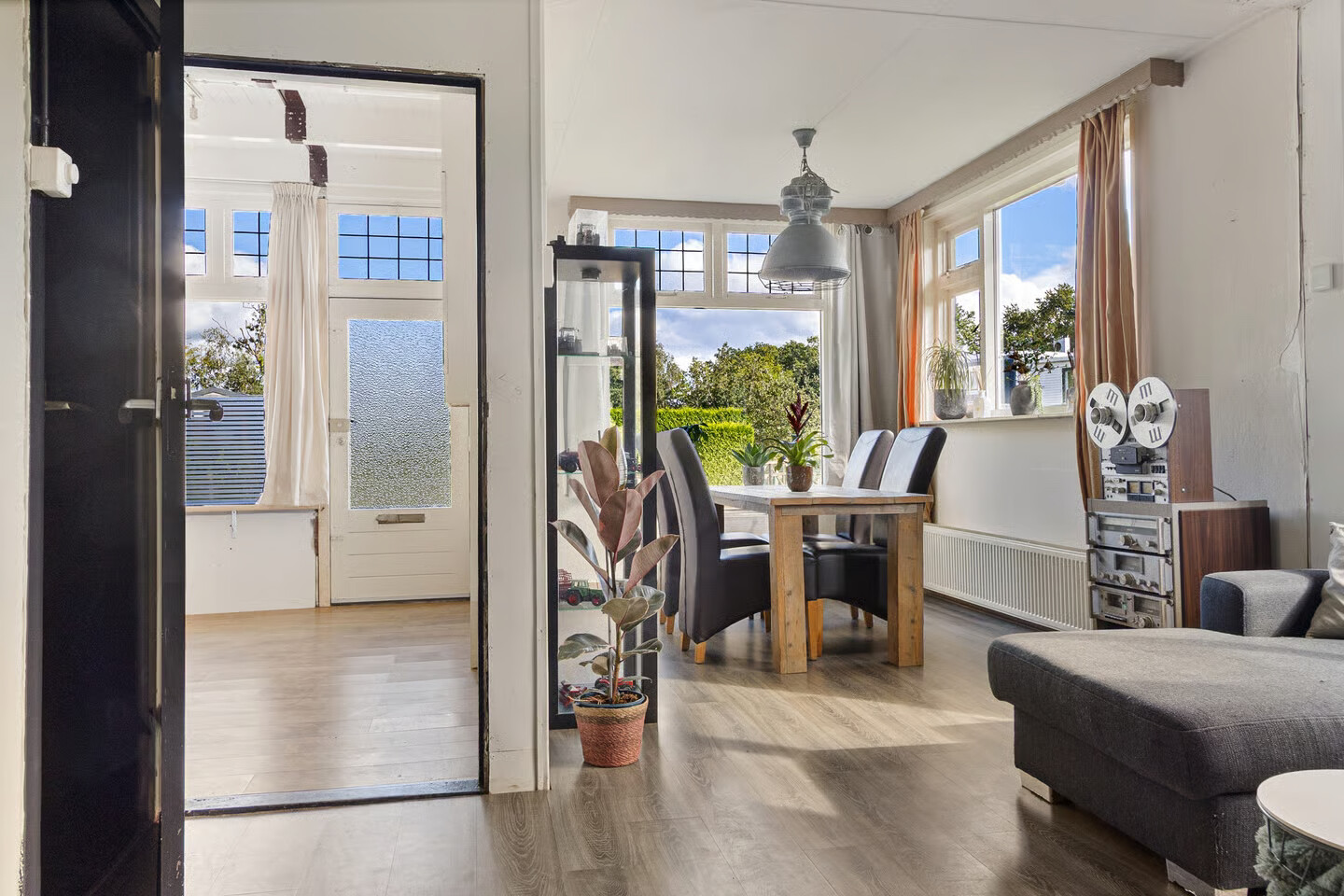 Vrijstaande woning te koop: Verbindingsweg 2, Ureterp