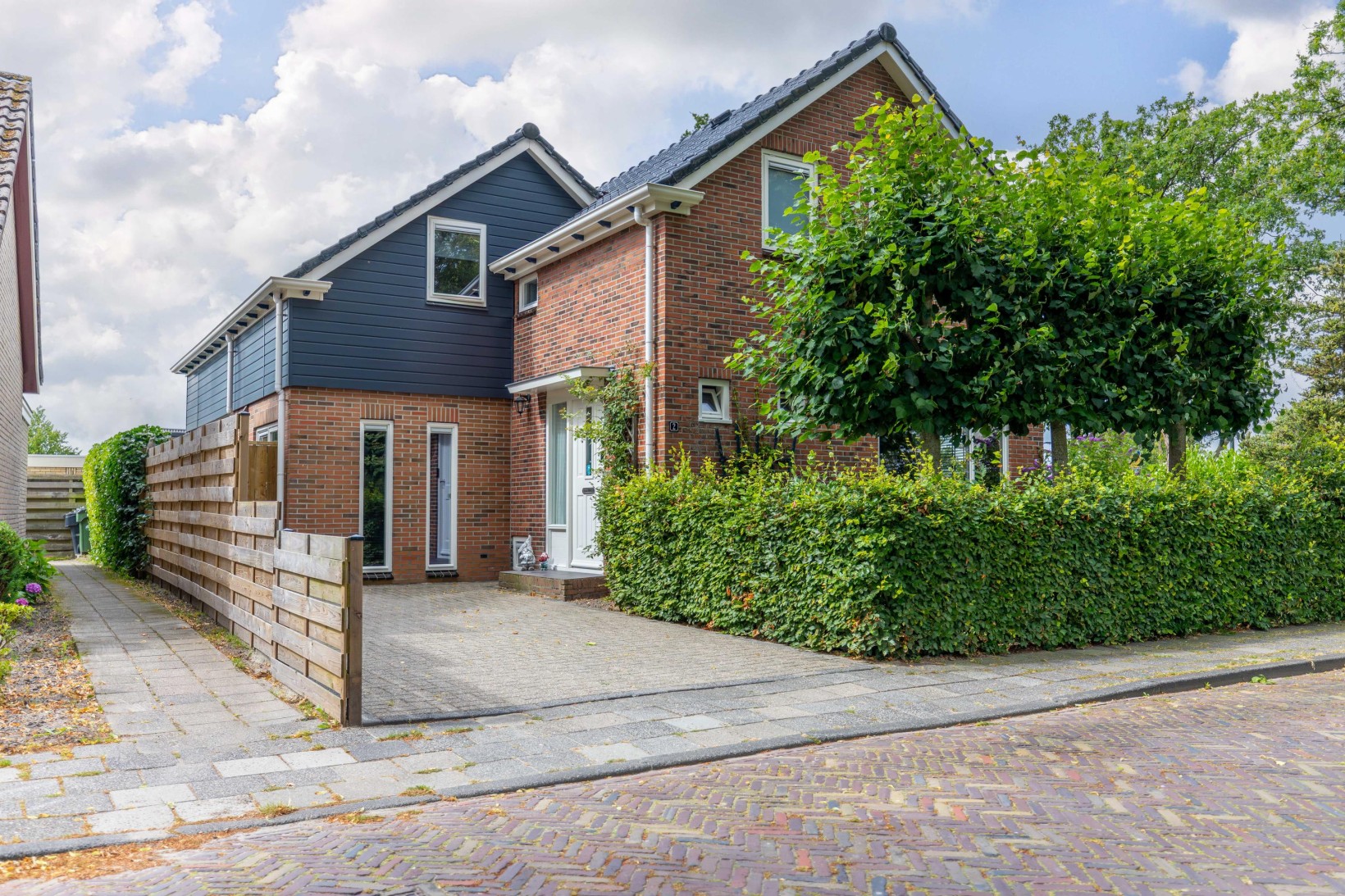 Vrijstaande woning te koop: 't Paed 2, Frieschepalen
