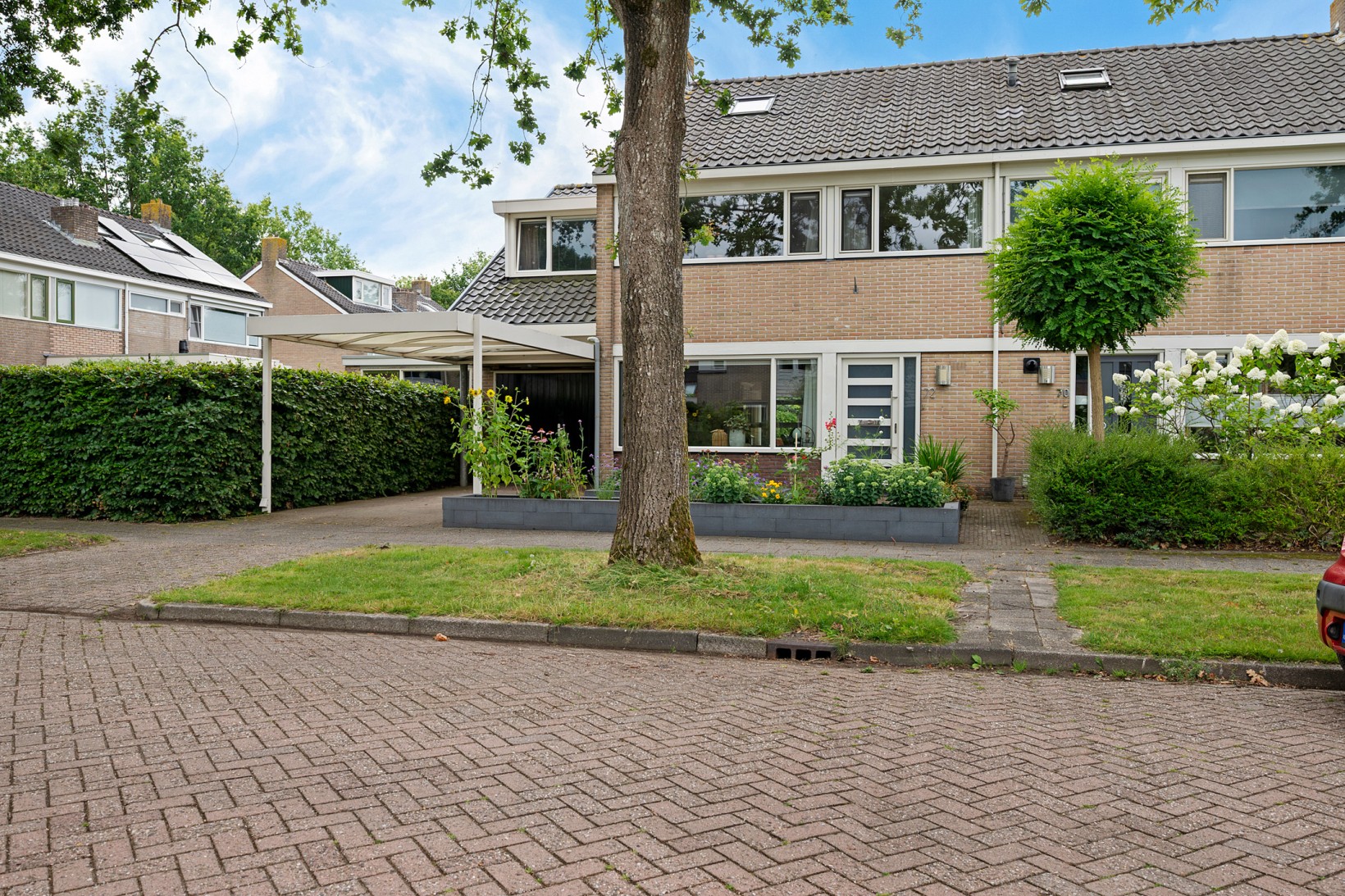 Hoekwoning te koop: Kolfbaan 72, Burgum