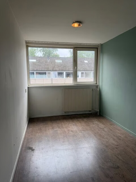 Tussenwoning te koop: Minister van den Brinklaan 124, Burgum