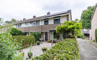 Burgemeester van Panhuyslaan 66
