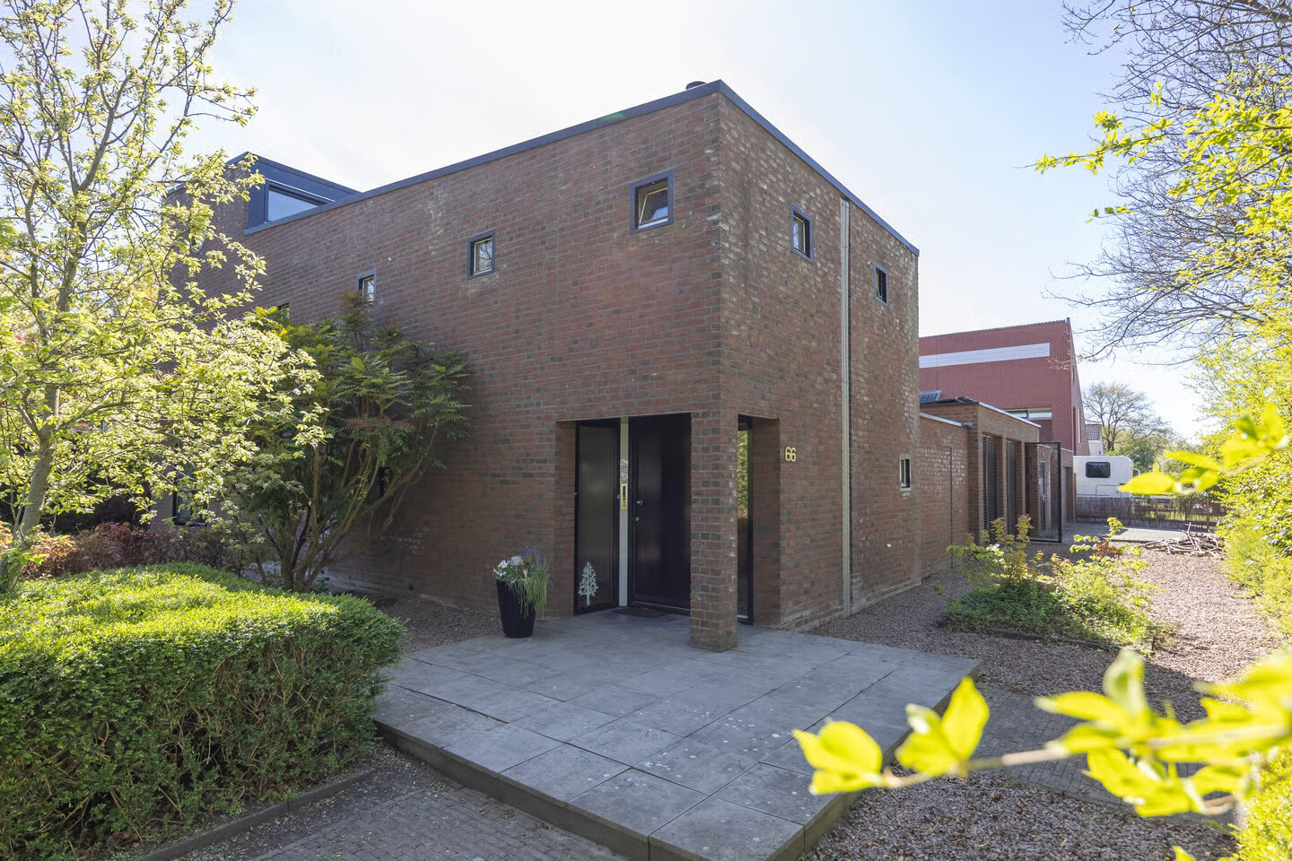 Vrijstaande woning te koop: Van der Walstrjitte 66, Burgum