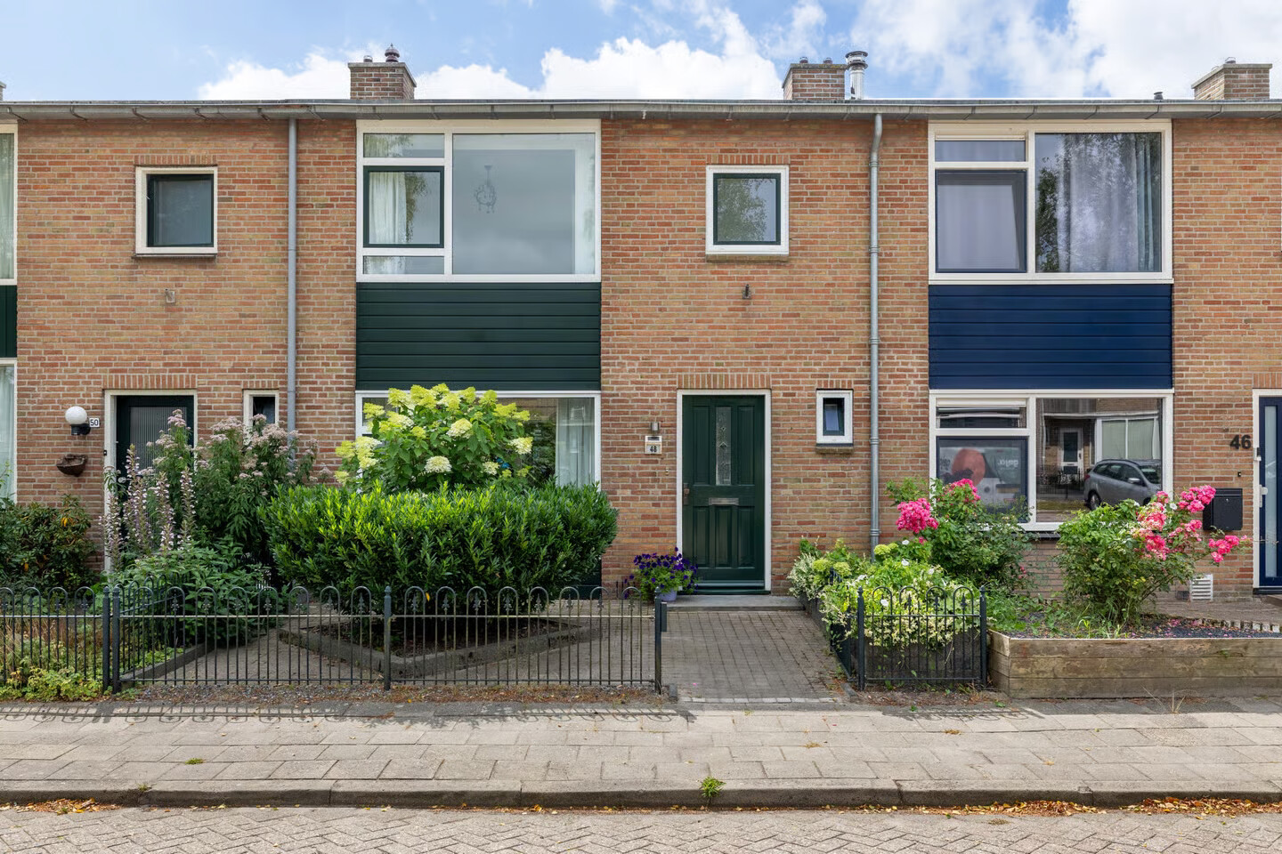 Tussenwoning te koop: Anthony Fokkerstraat 48, Hurdegaryp