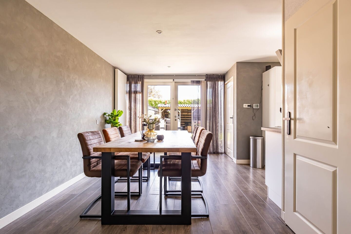 Hoekwoning te koop: José Vigevenoweg 11, Sumar